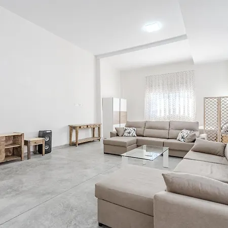 Апартаменты Loft Experience Sea View & Private Garden Адехе