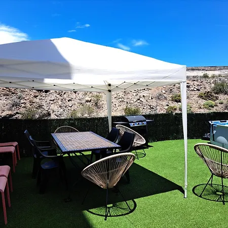 Loft Experience Sea View & Private Garden Апартаменты